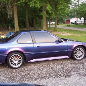 This Honda was painted using our Blue Purple flip paint Kolorshift Pearls  pigment.