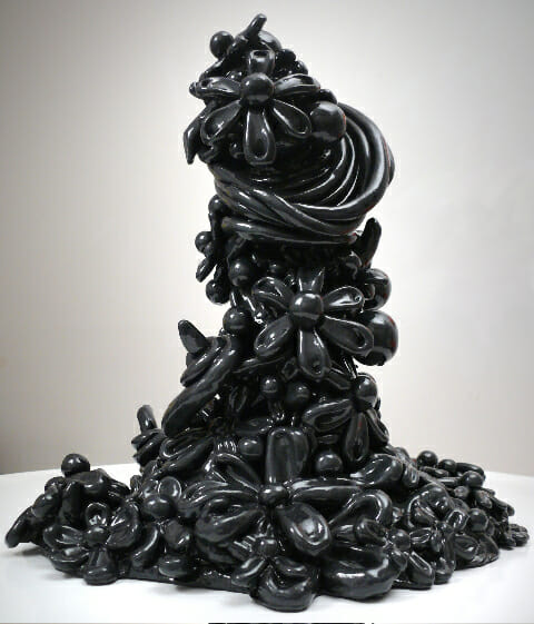 Black Gunmetal kandy Pearl sculpture