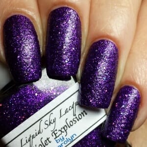 kustom made finger nail polish using our kandy pearl pigments and flakes